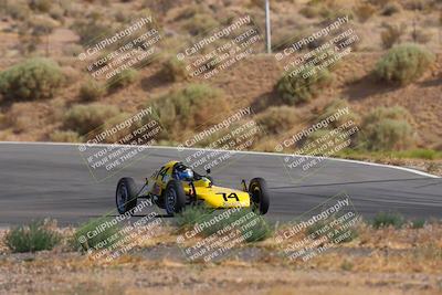 media/Jun-01-2025-CalClub SCCA (Sun) [[eae223c5dd]]/Group 3/Qualifying/